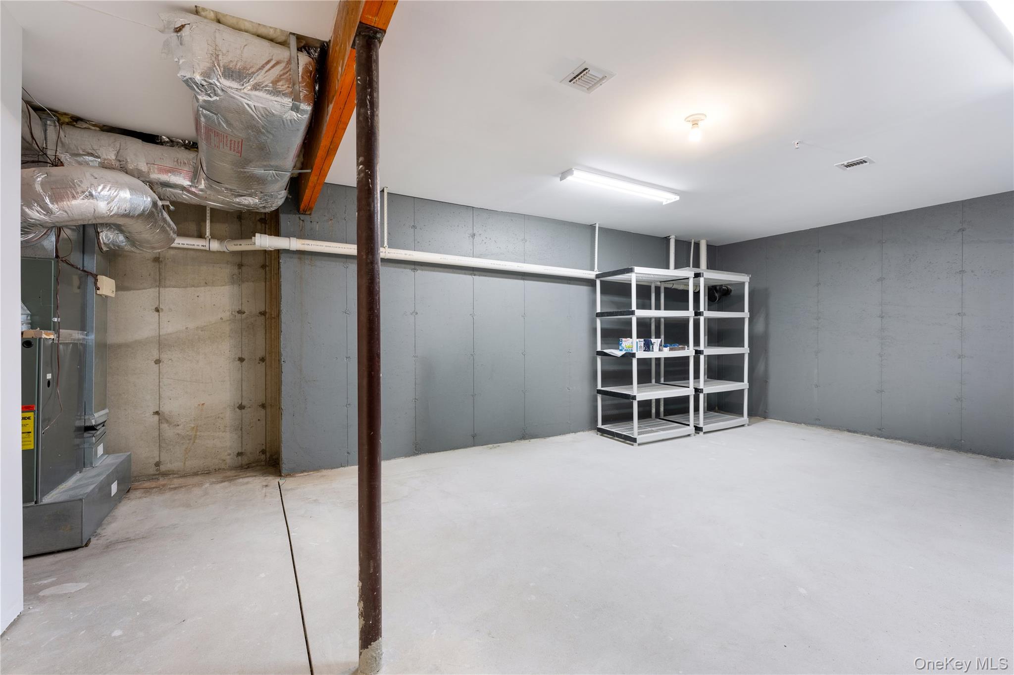 7 Pond Circle Property Photo 27