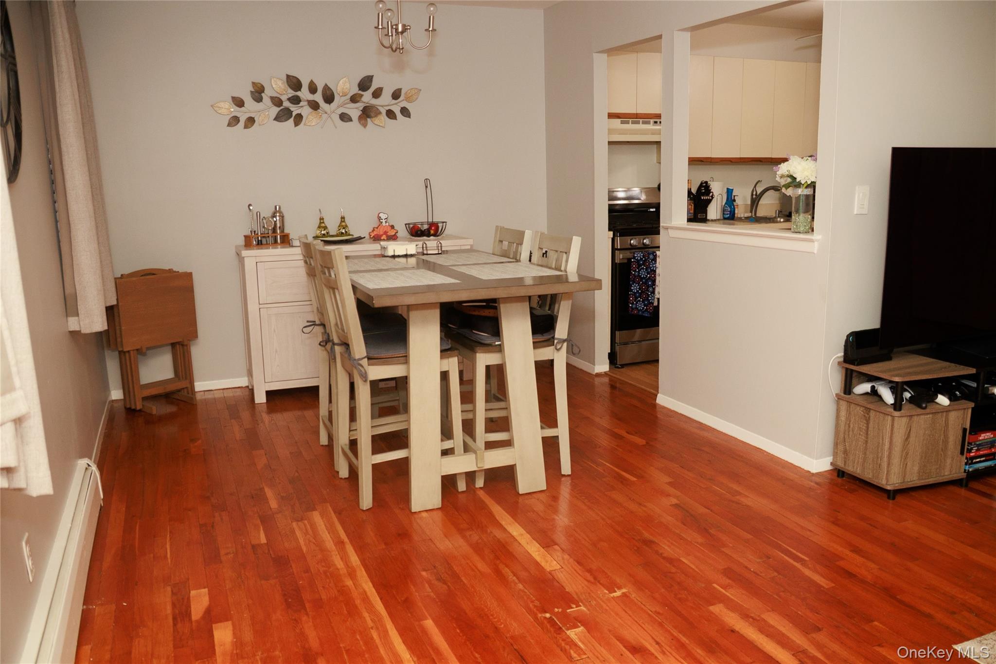 334 Lakeland Avenue 4d Property Photo 6