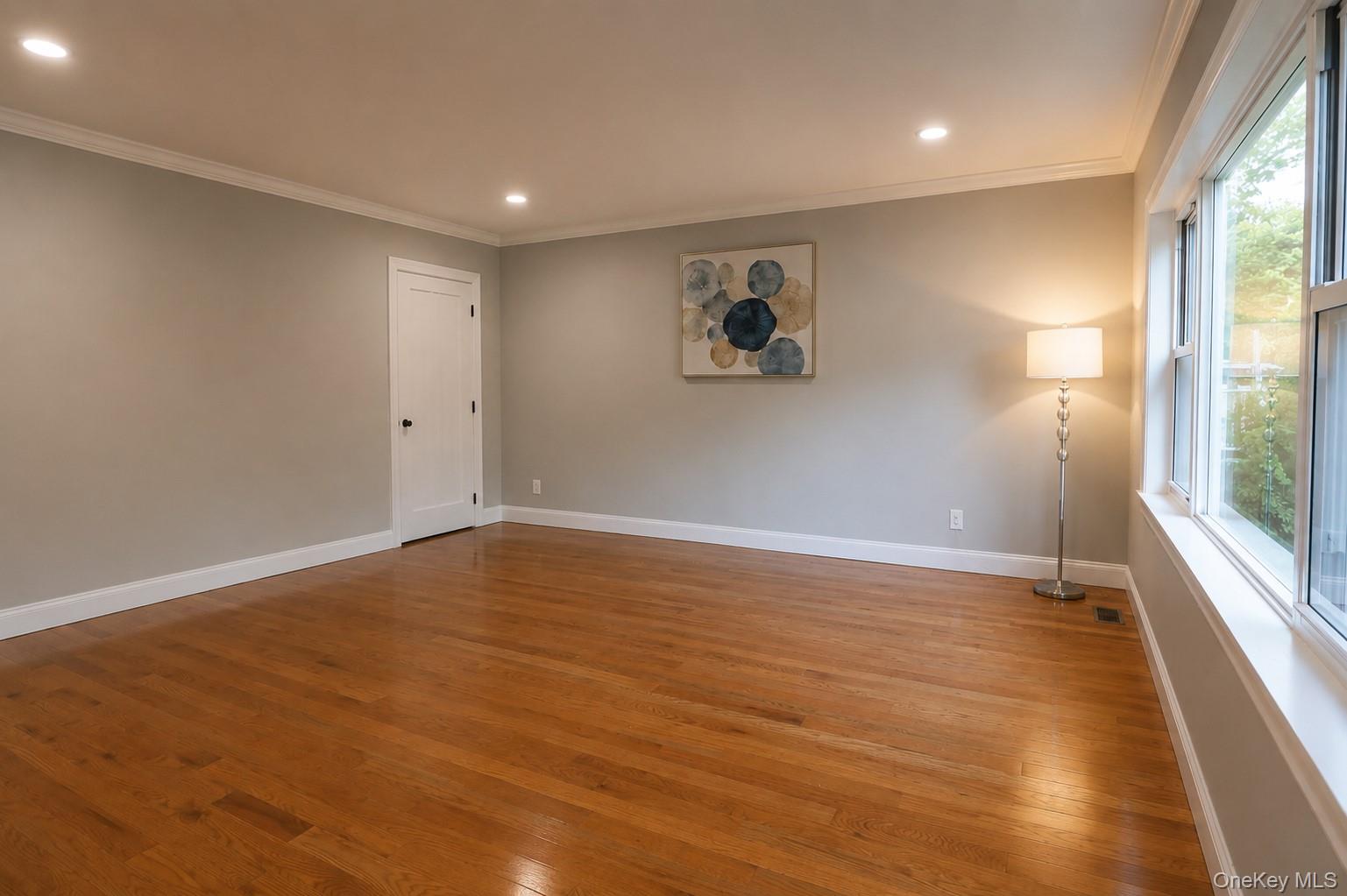 82 Vernon Avenue Property Photo 6