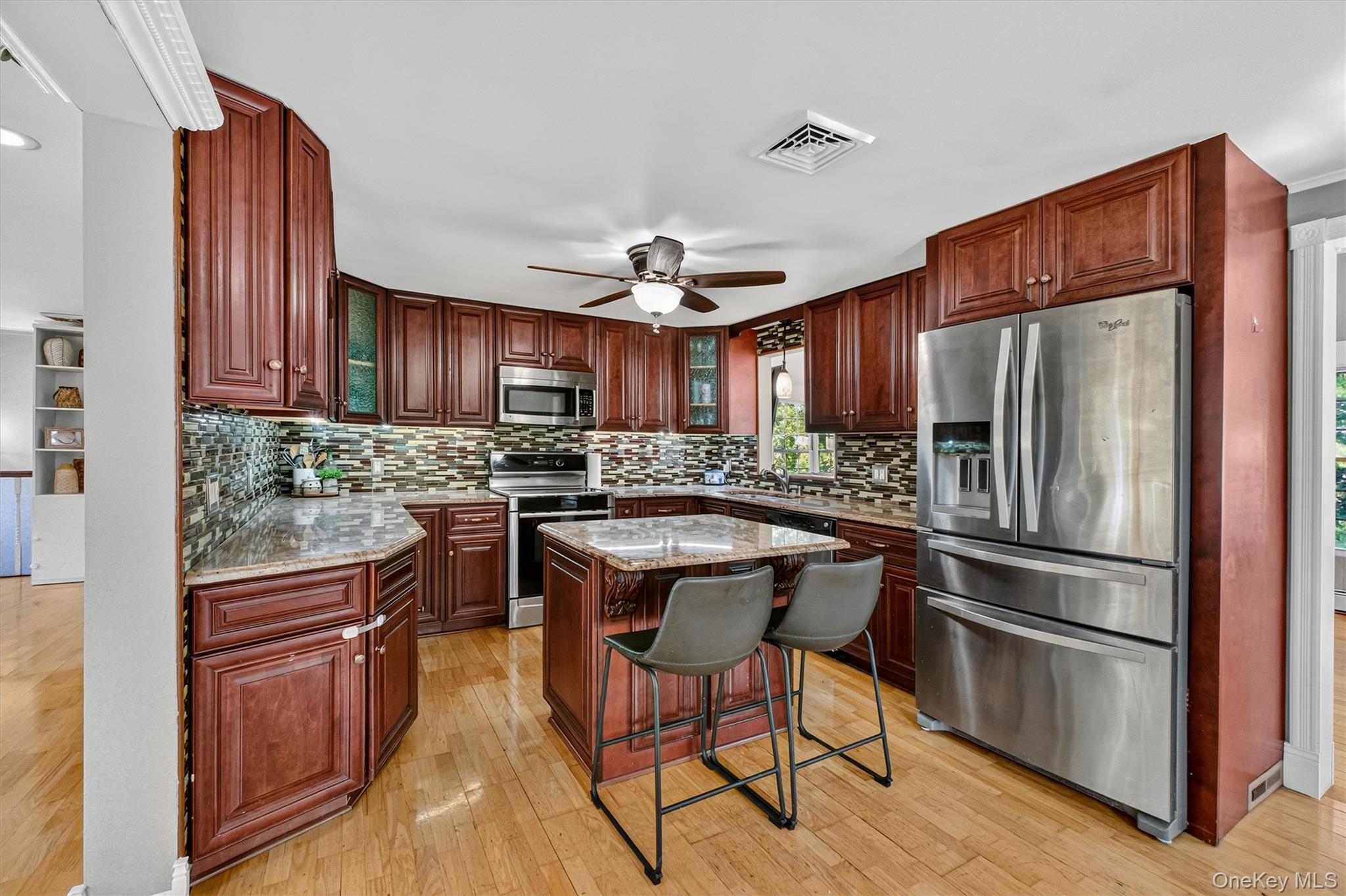 35 Hillside Drive Property Photo 8