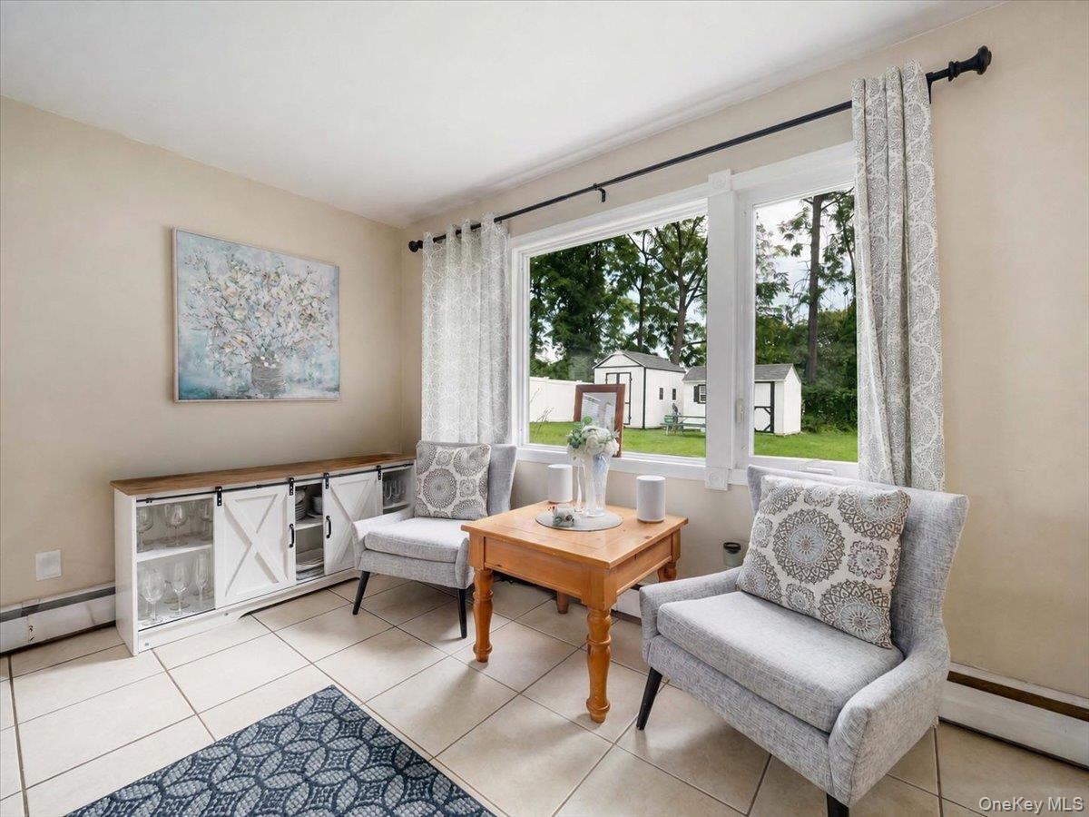 47 Chestnut Oval Property Photo 13
