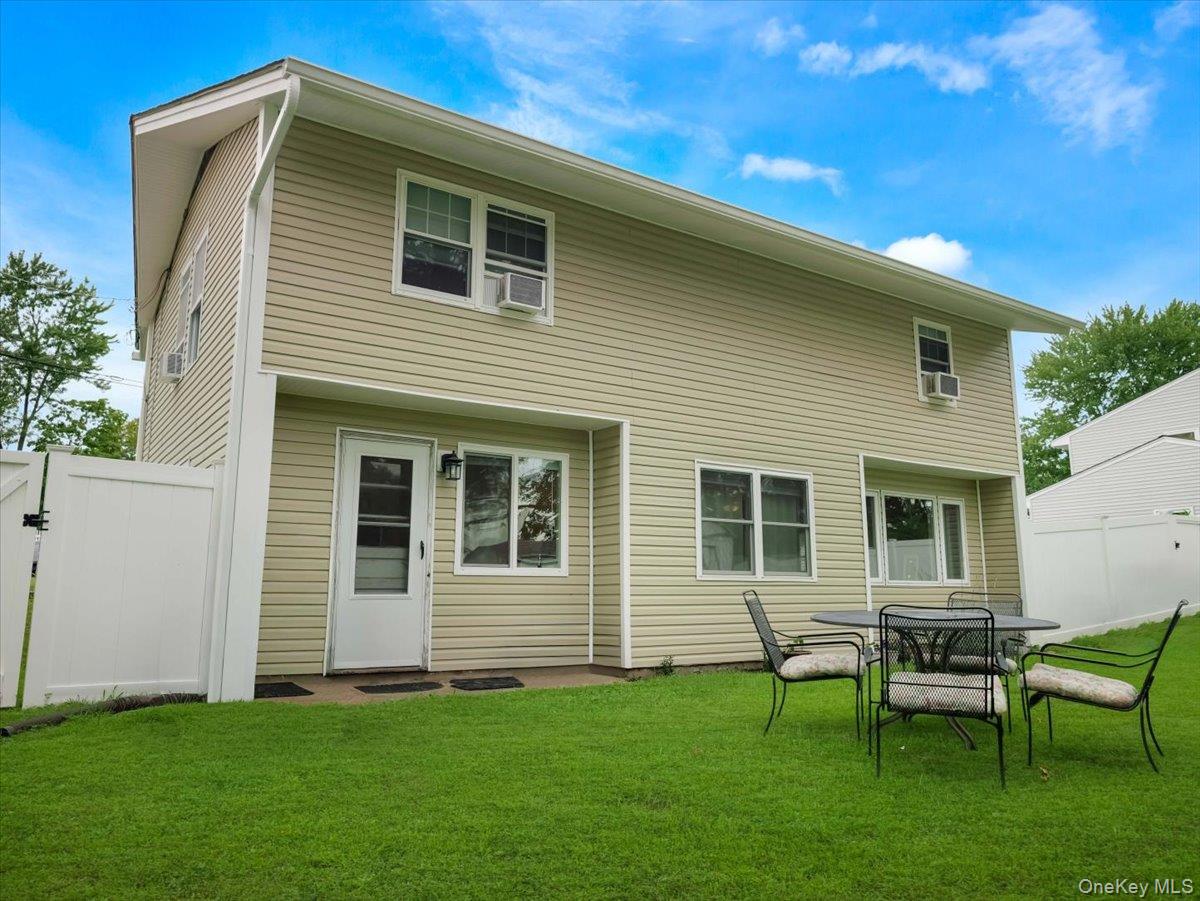 47 Chestnut Oval Property Photo 33