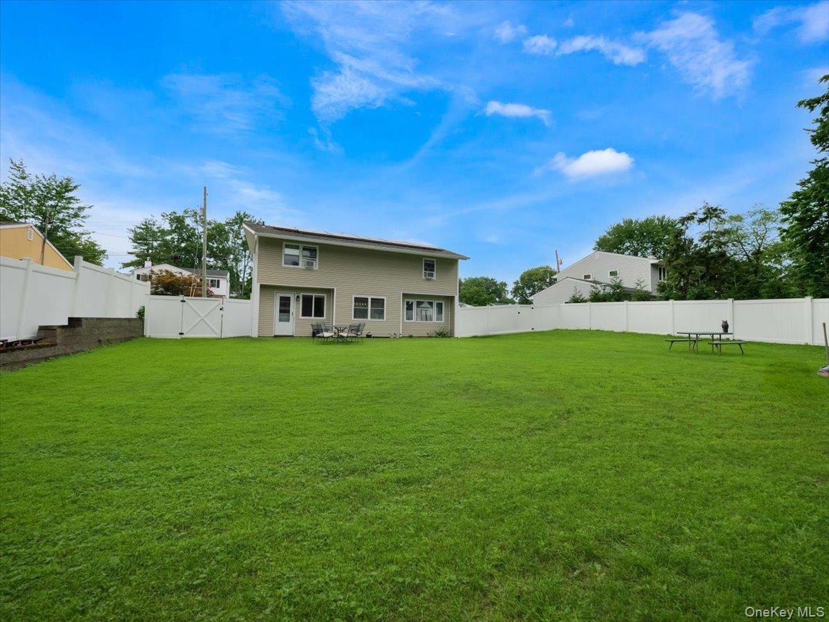 47 Chestnut Oval Property Photo 36