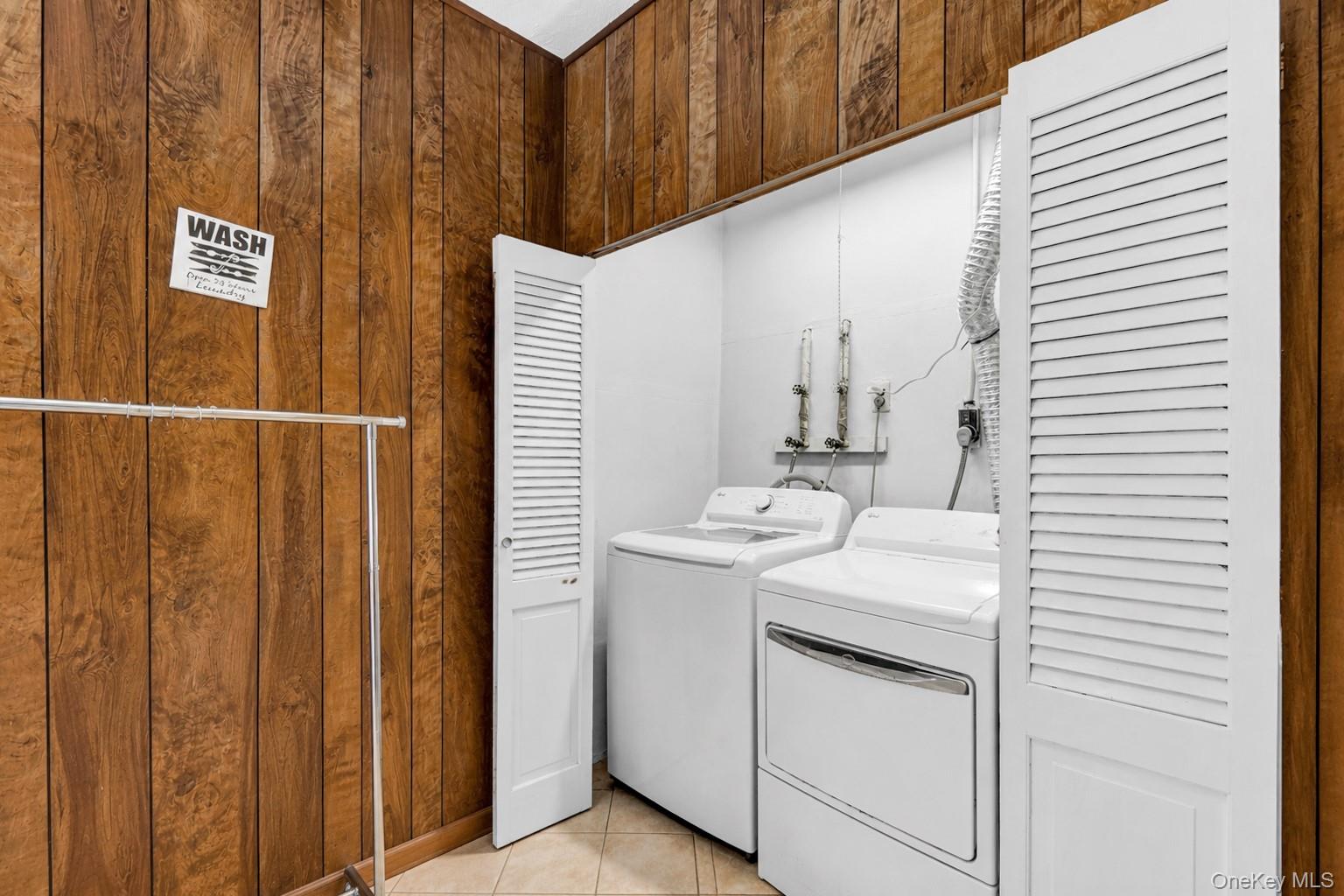 23 Riviera Drive Property Photo 16