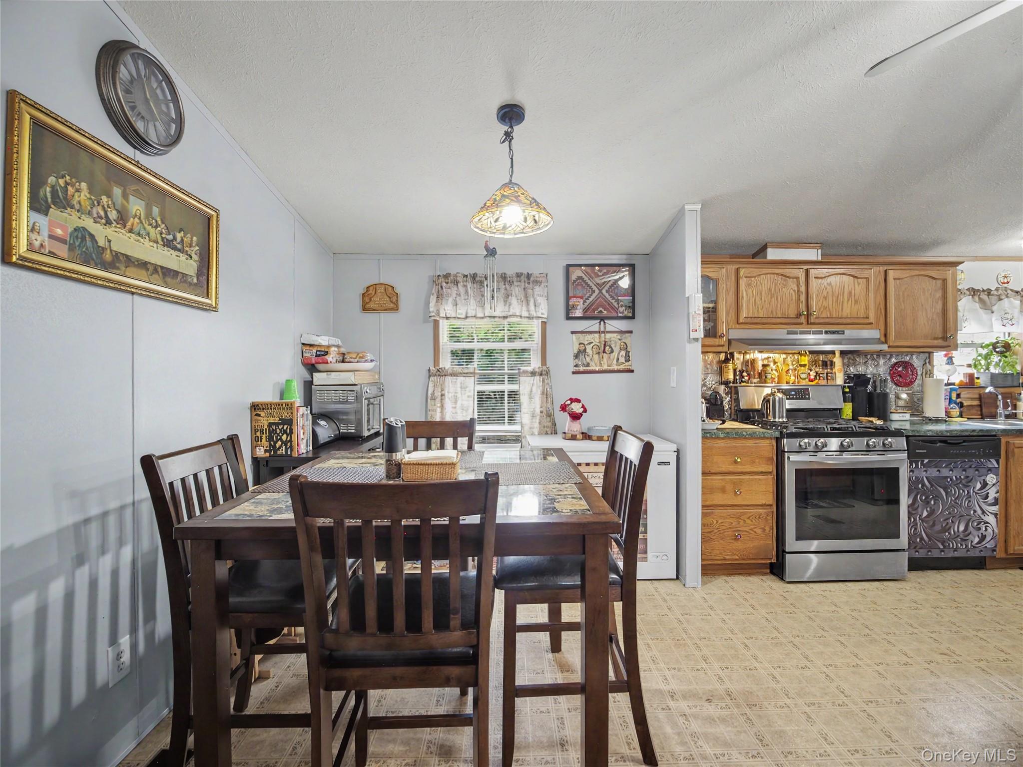 6 Hopf Property Photo 16
