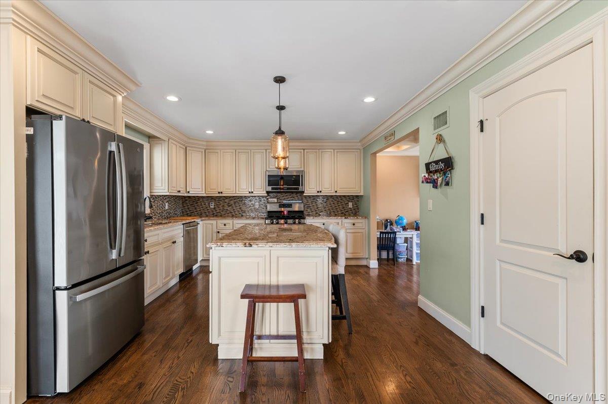 23 Cambridge Avenue Property Photo 15