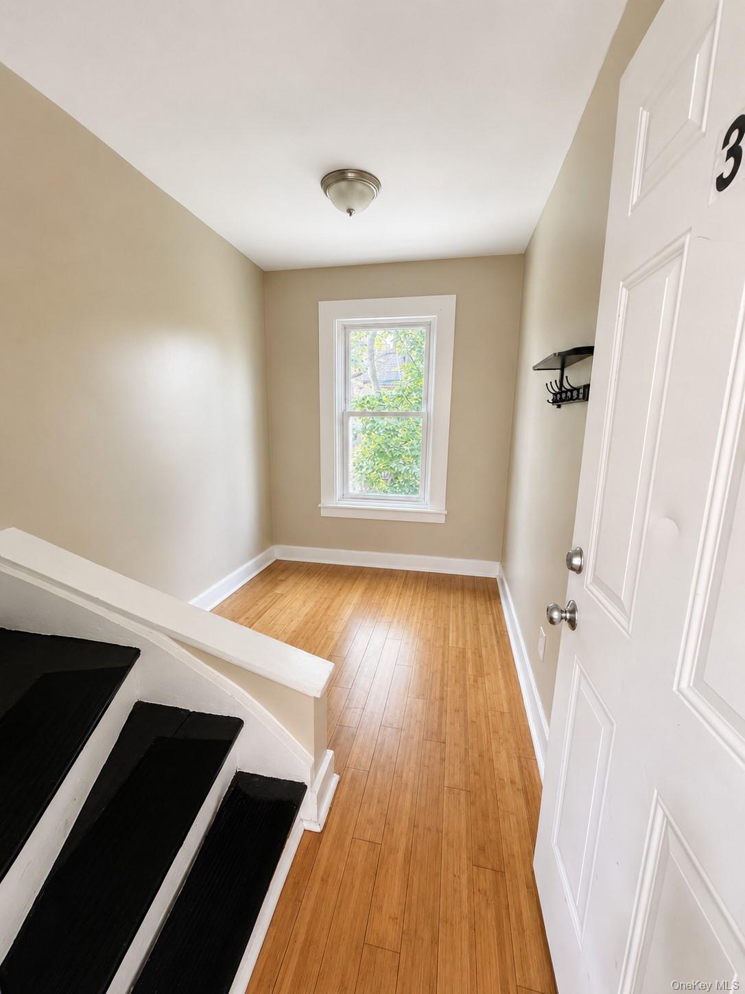 9 S Clinton Street 3 Property Photo 4