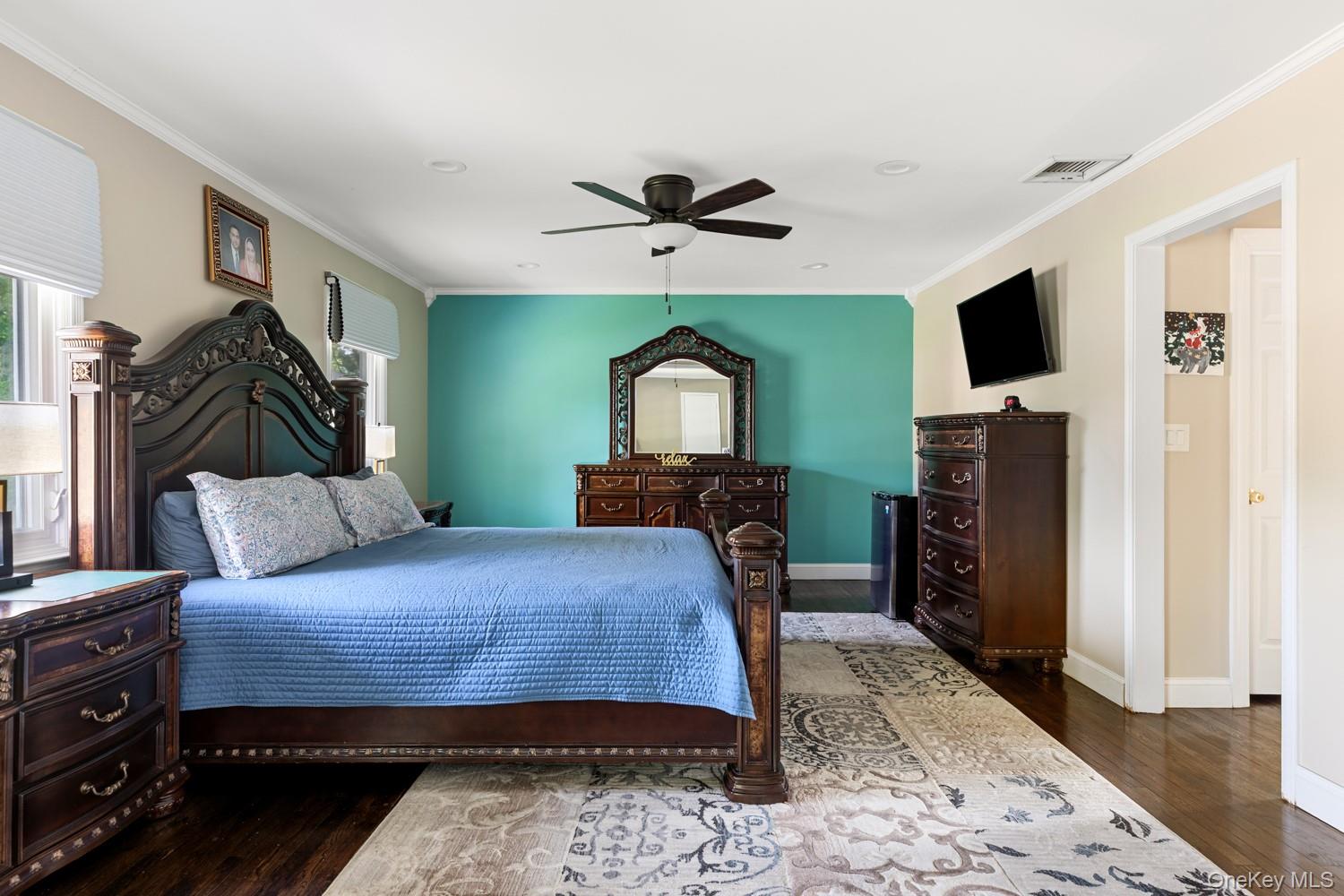 1 Whispering Court Property Photo 15