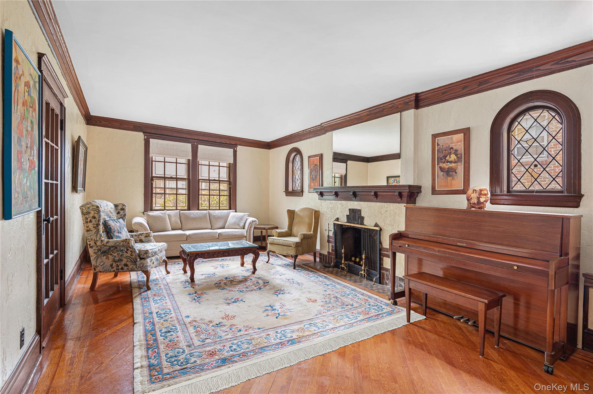 18132 Henley Road Property Photo 2