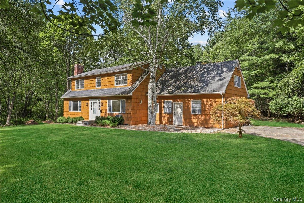 520 Croton Falls Road Property Photo 2
