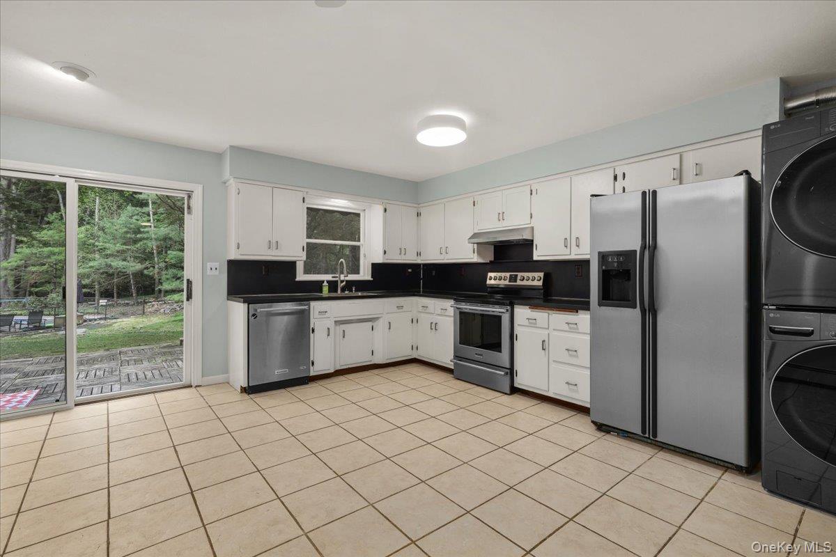 520 Croton Falls Road Property Photo 10