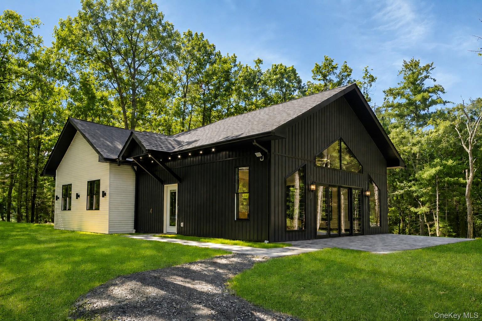 521 Decker Road Property Photo 1