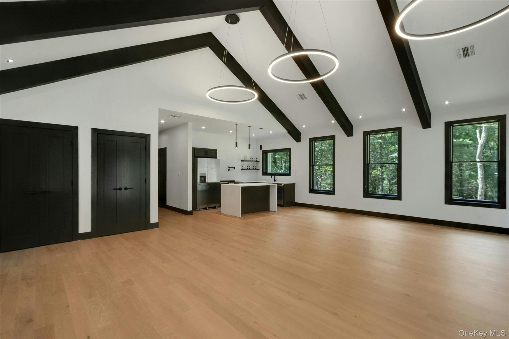 521 Decker Road Property Photo 8