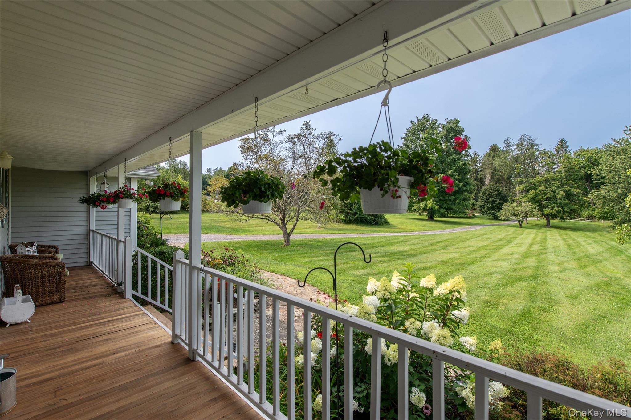 27 Verbank Club Road Property Photo 6