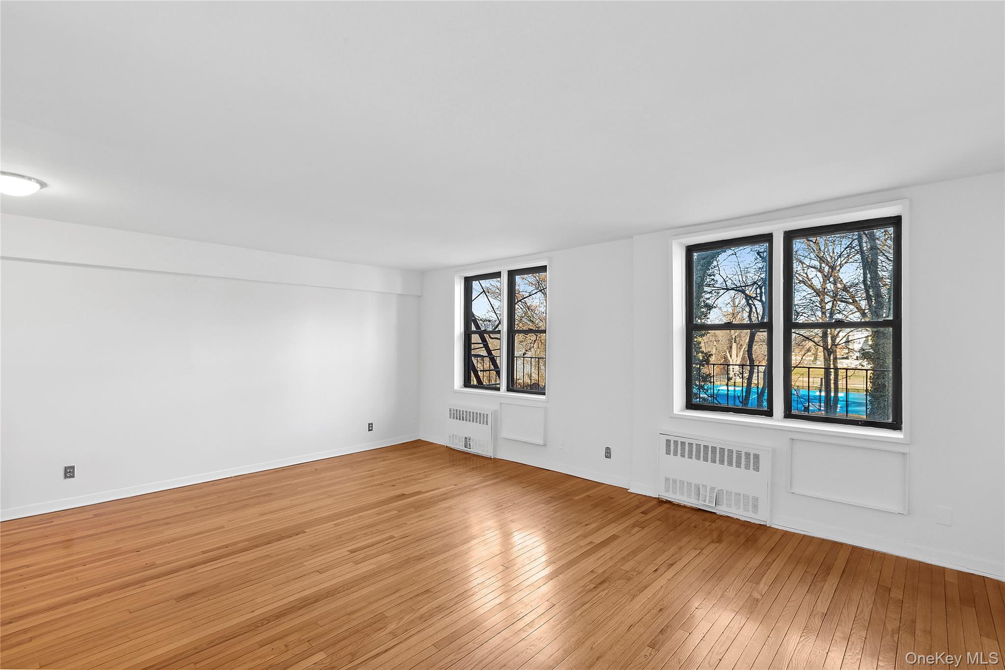 201 Ravine Avenue 7p Property Photo 2