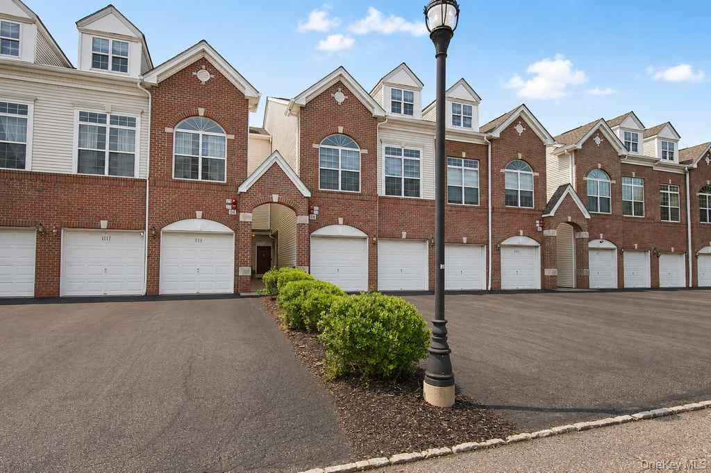 1113 Balsam Drive Property Photo 1