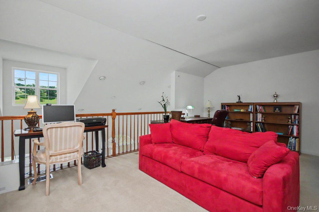 1113 Balsam Drive Property Photo 14