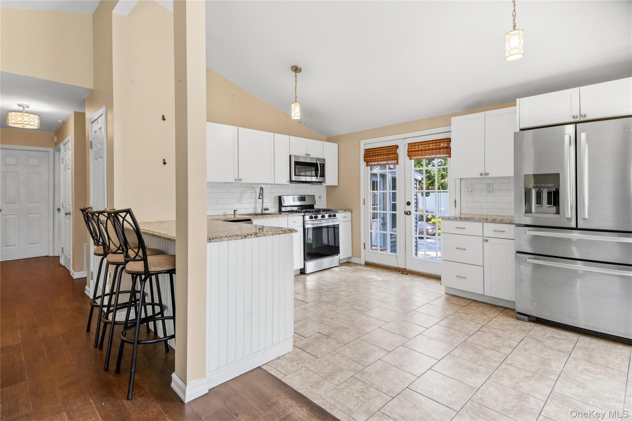 91 Spruce Avenue Property Photo 4