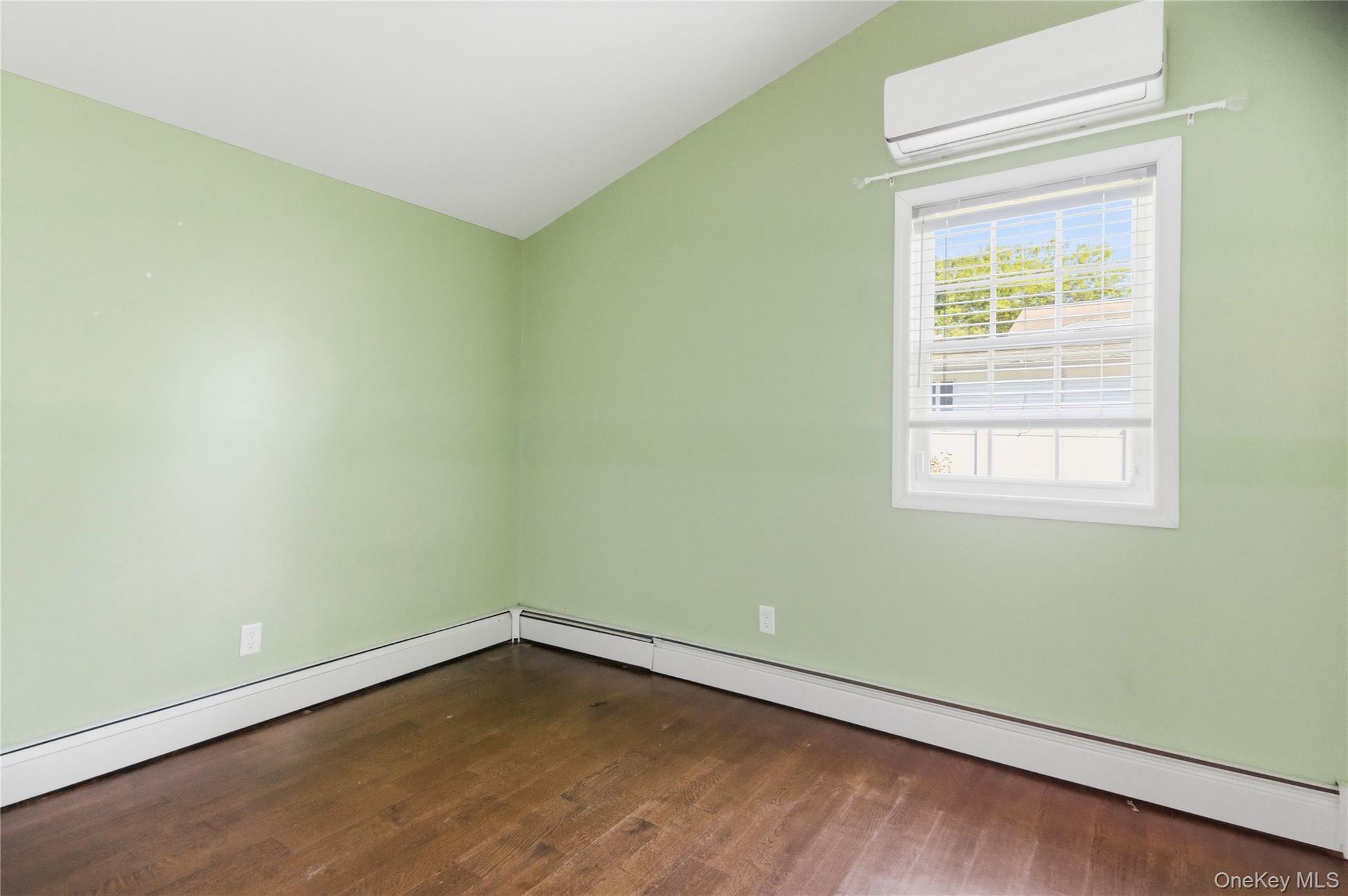 91 Spruce Avenue Property Photo 12