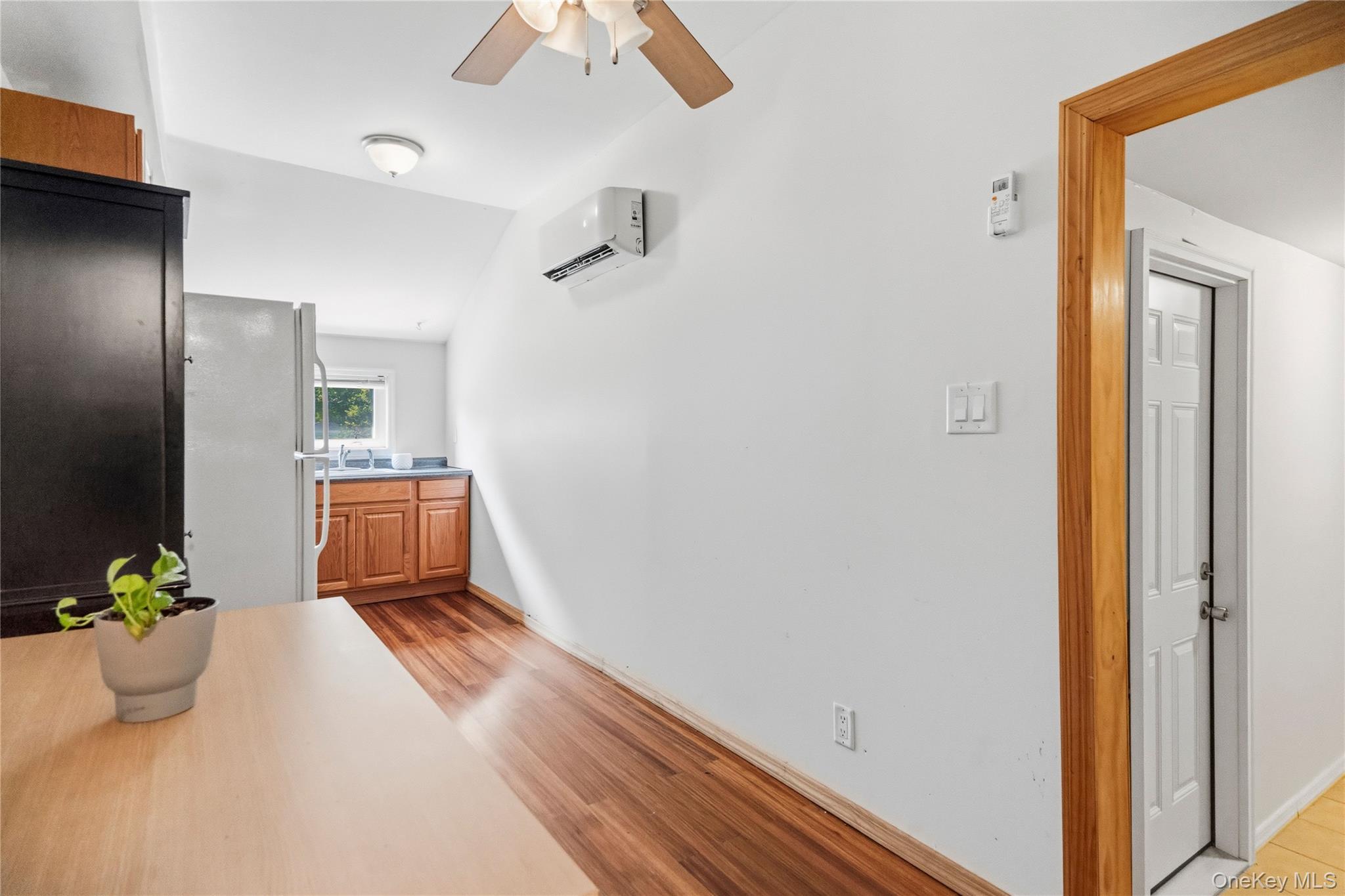 91 Spruce Avenue Property Photo 17