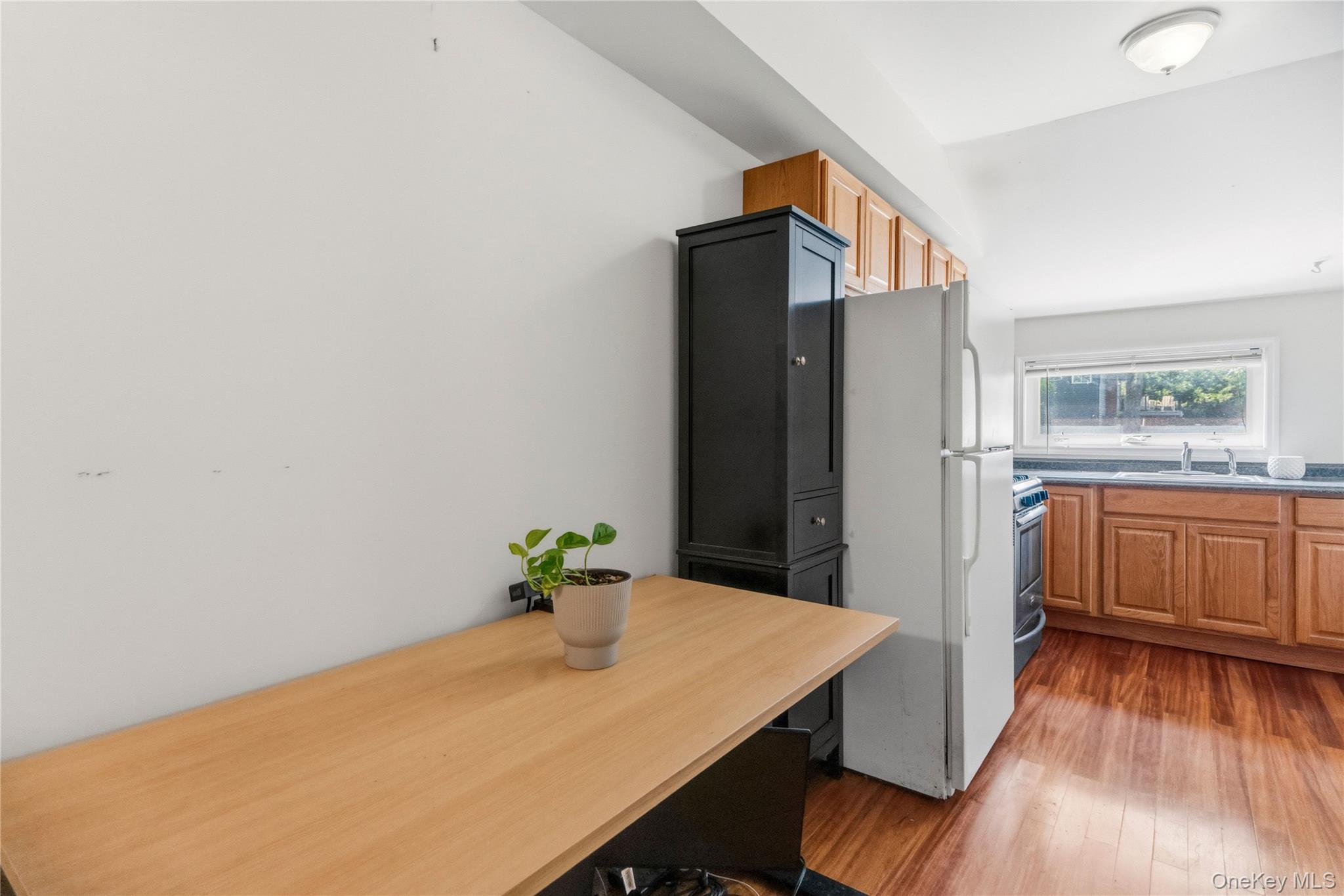 91 Spruce Avenue Property Photo 18