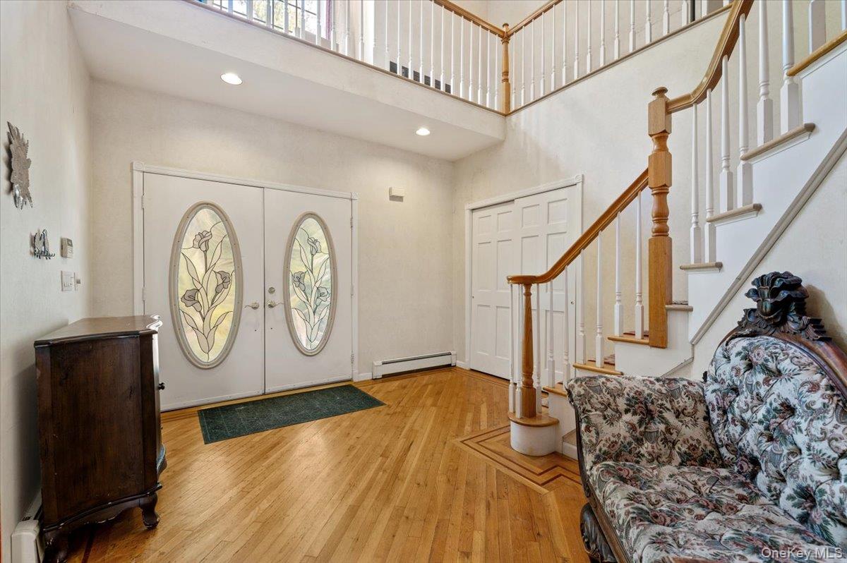 1040 Washington Avenue Property Photo 5