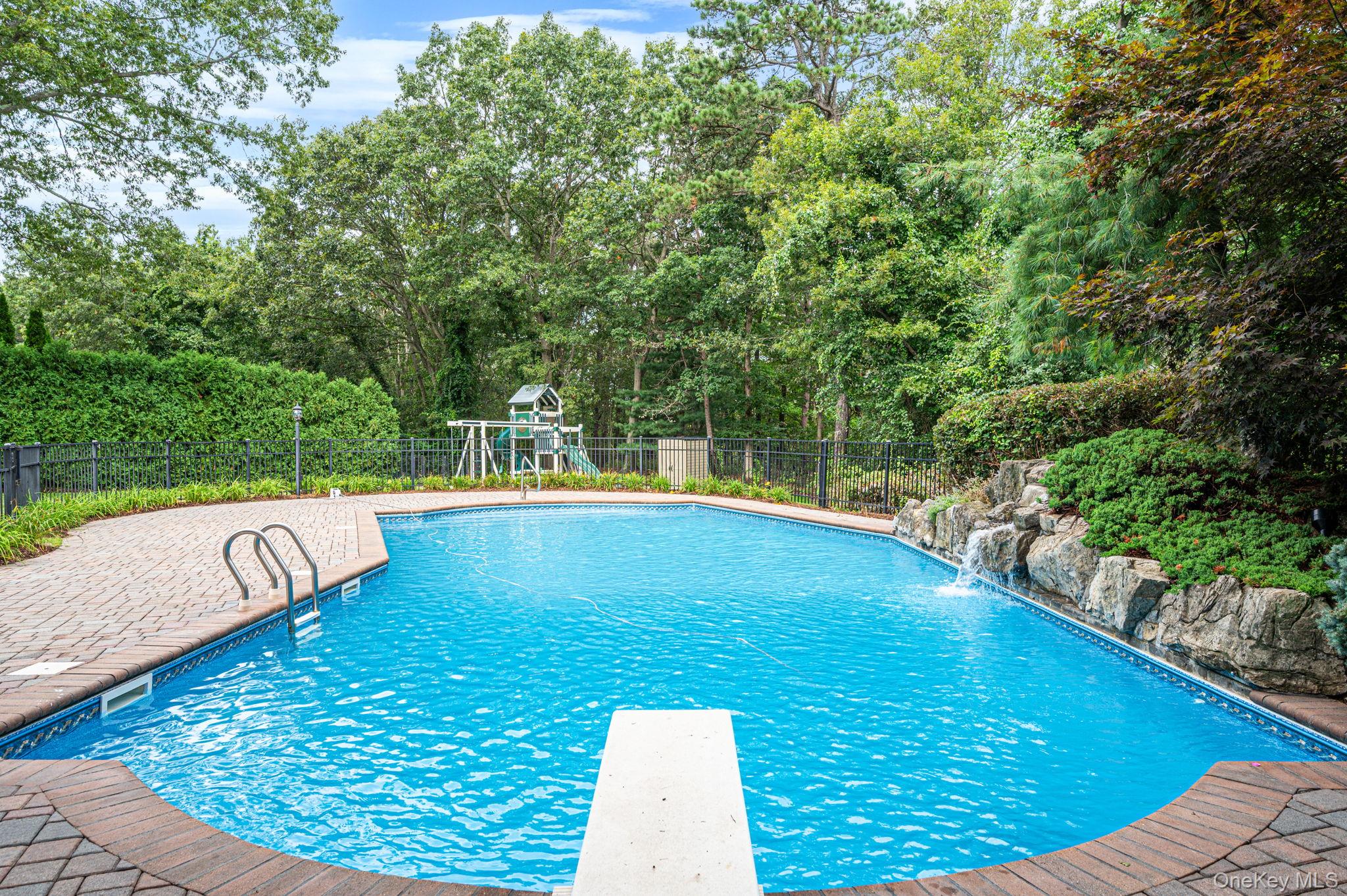 32 Annandale Road Property Photo 44