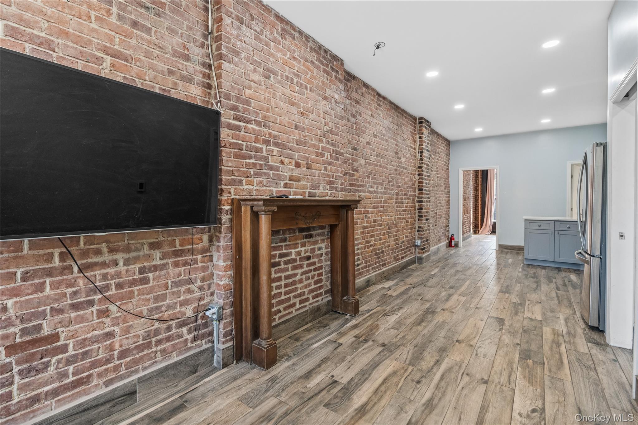 220 E 116th Street 3rd Floor Property Photo 11