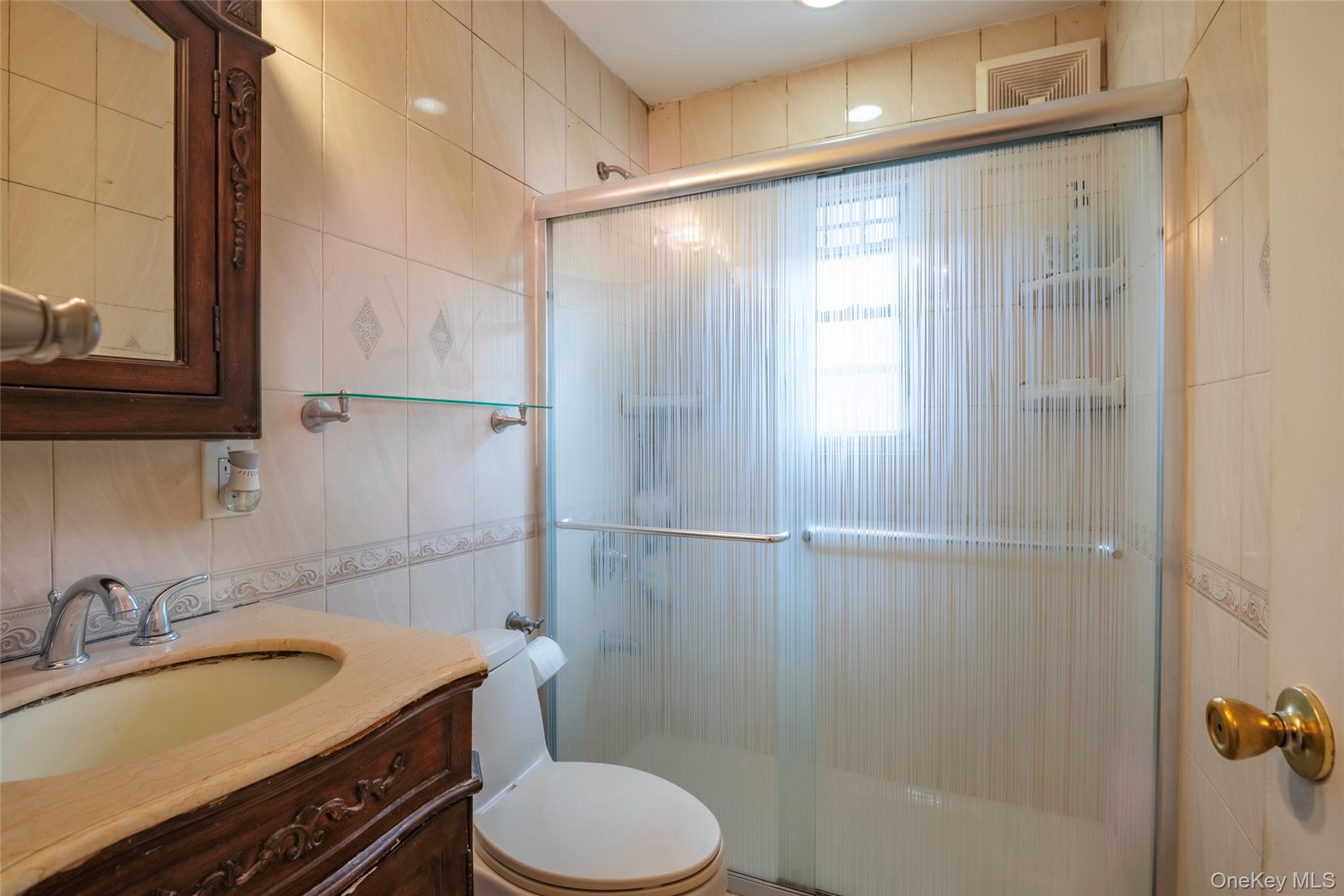 82-56 250th Street Property Photo 9