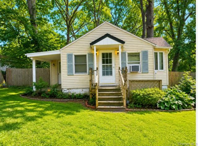 86 N Evergreen Drive Property Photo 2