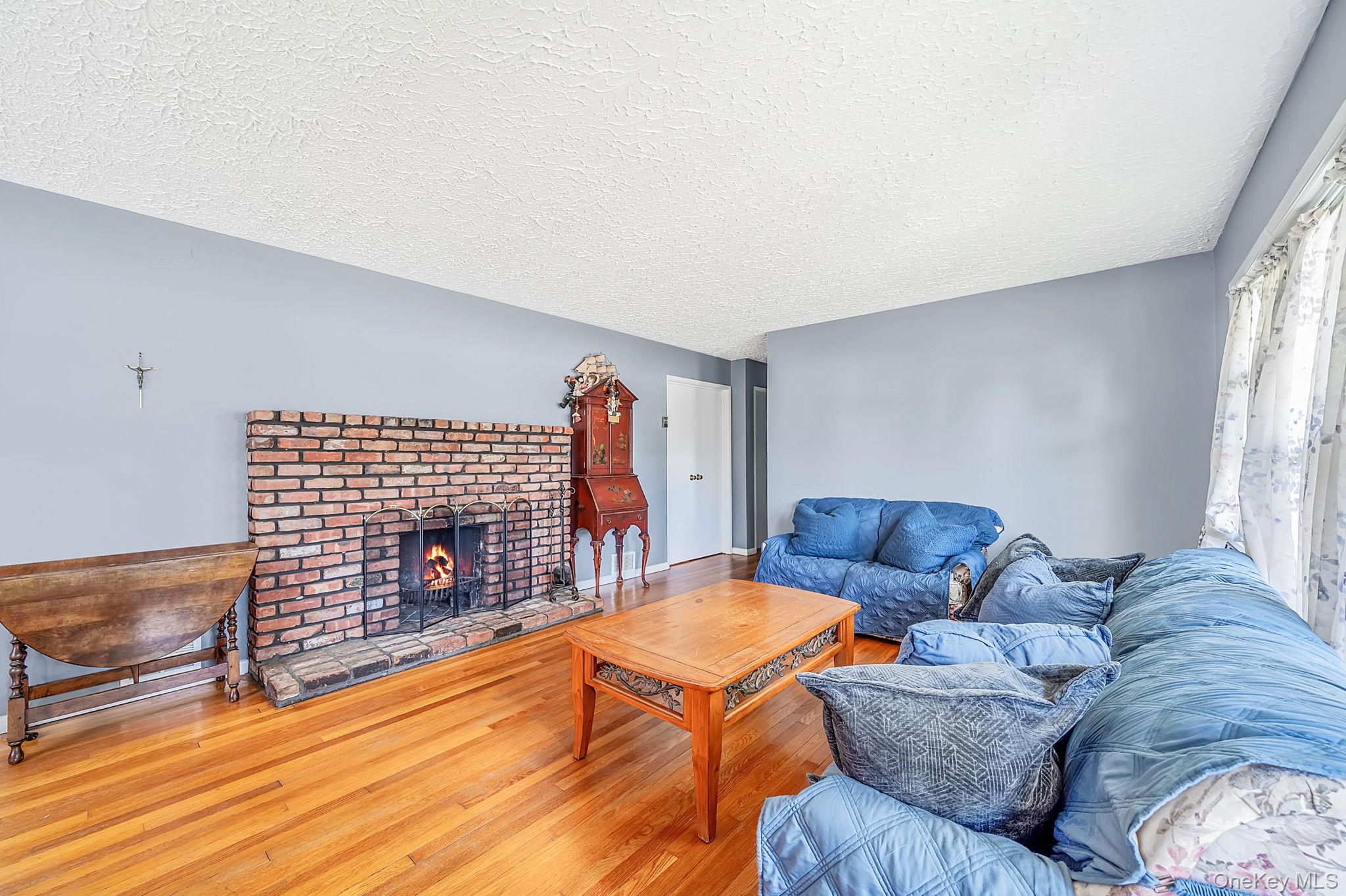 92 Parkhill Avenue Property Photo 4