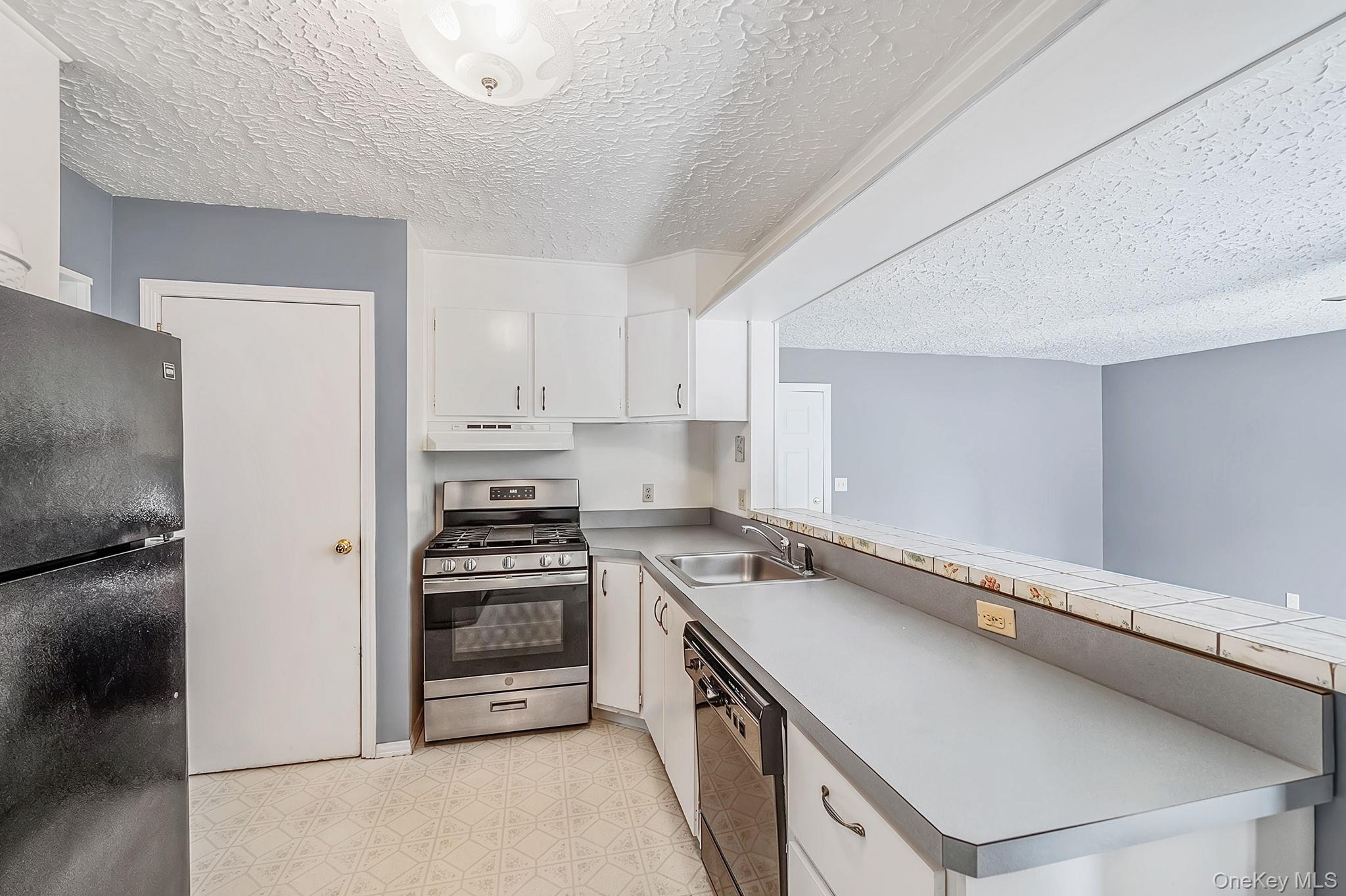 92 Parkhill Avenue Property Photo 14