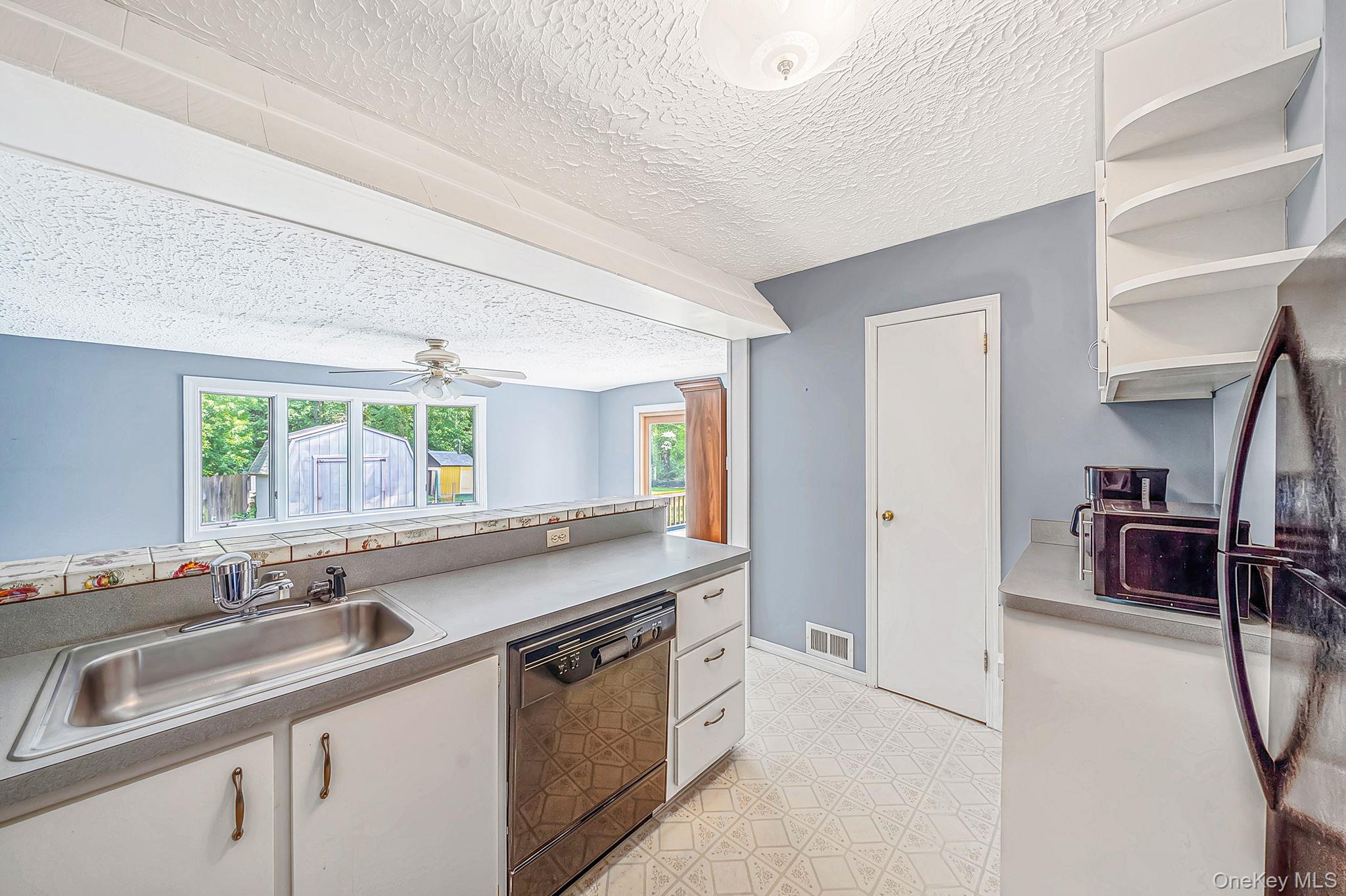 92 Parkhill Avenue Property Photo 16