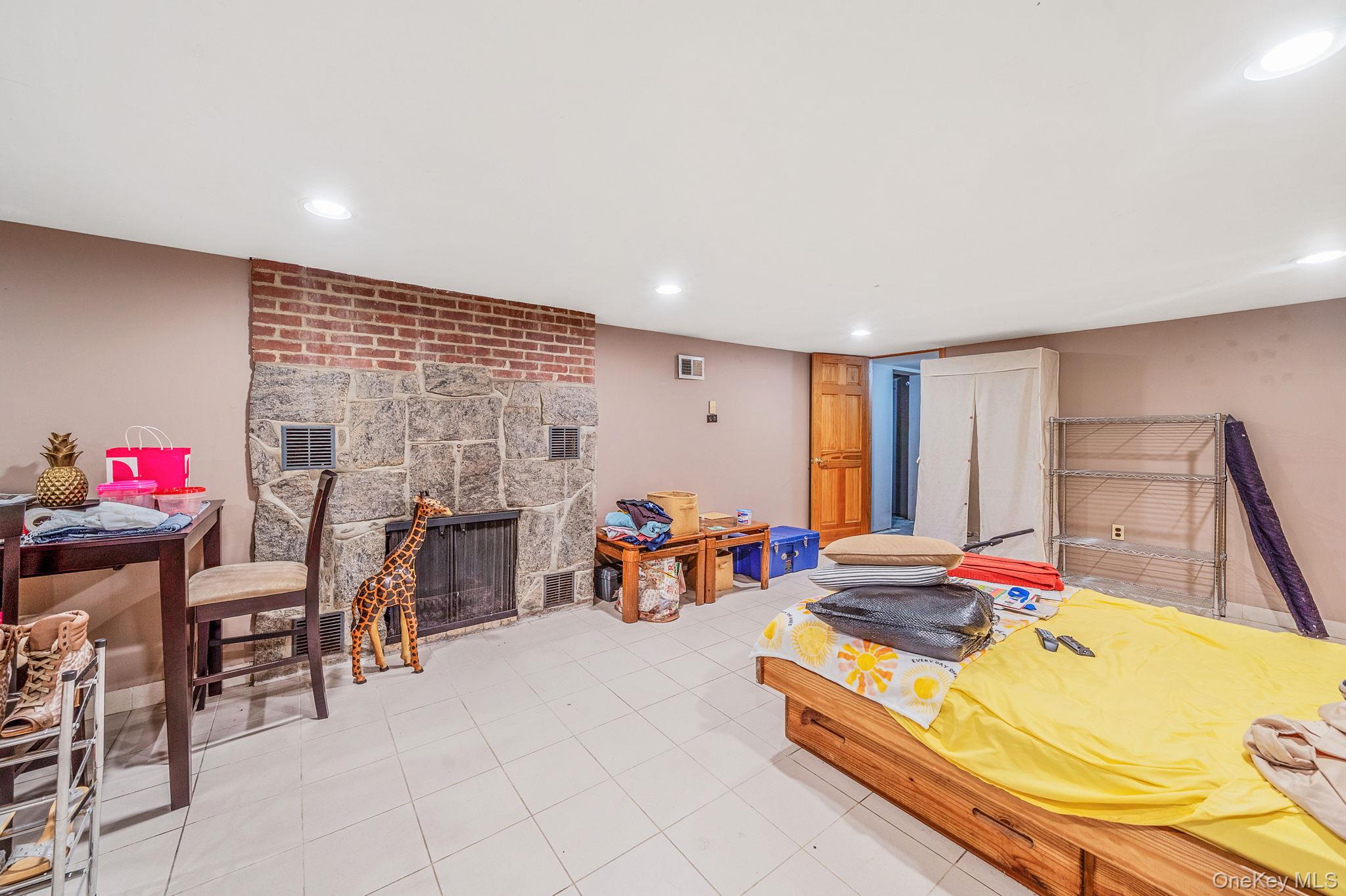 92 Parkhill Avenue Property Photo 22