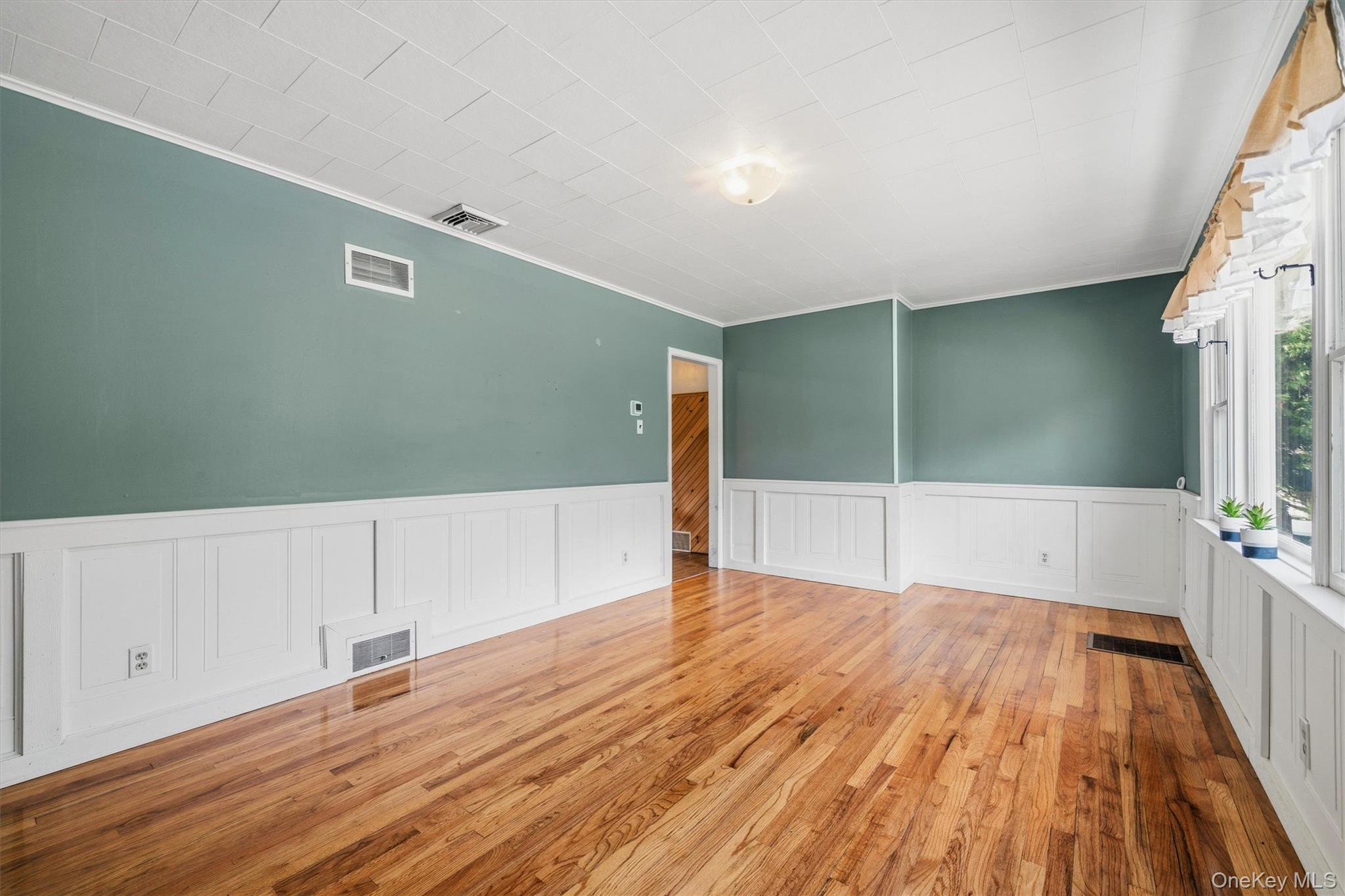 118 Ryan Street Property Photo 4