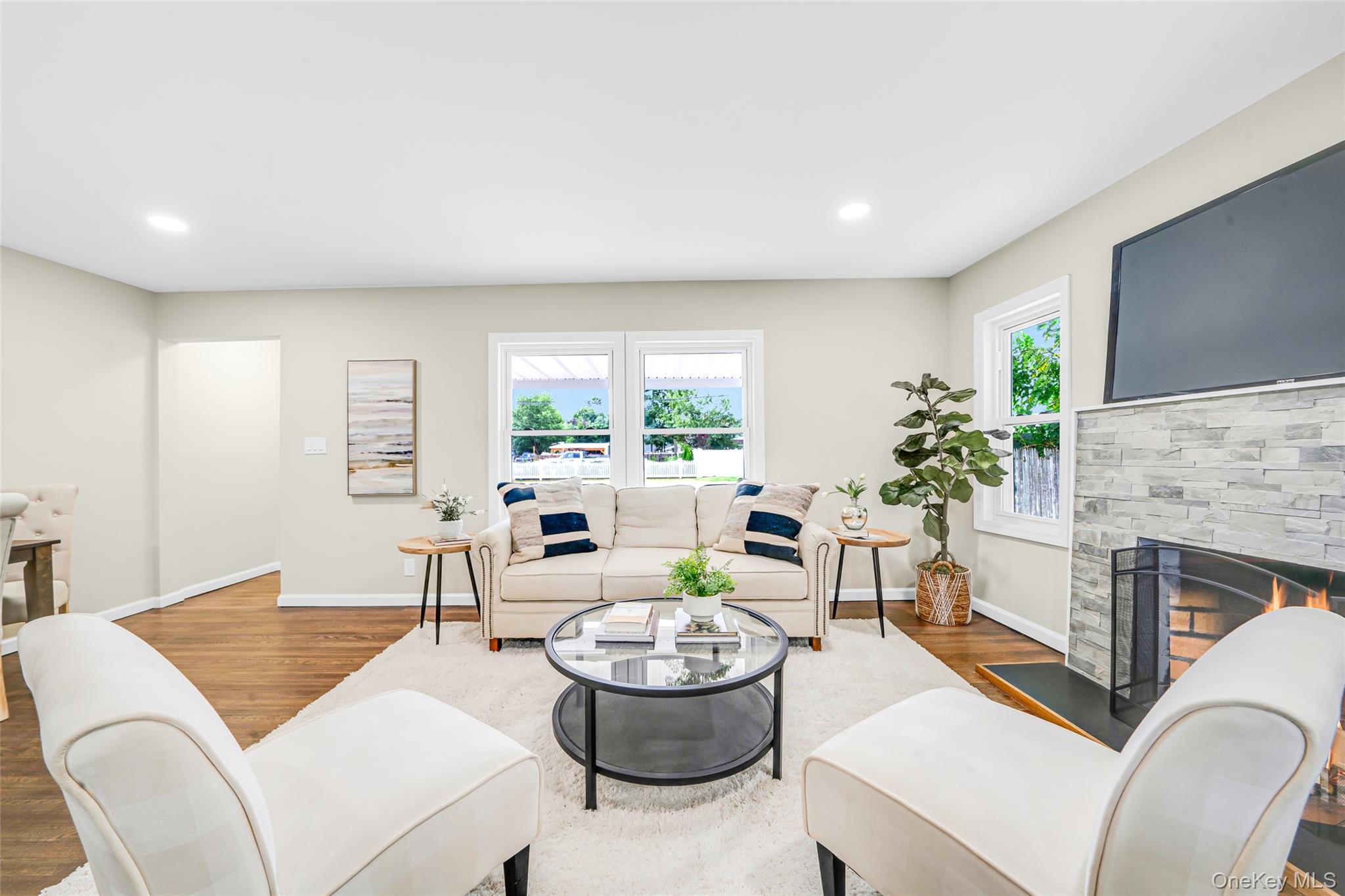 2 Storey Avenue Property Photo 5