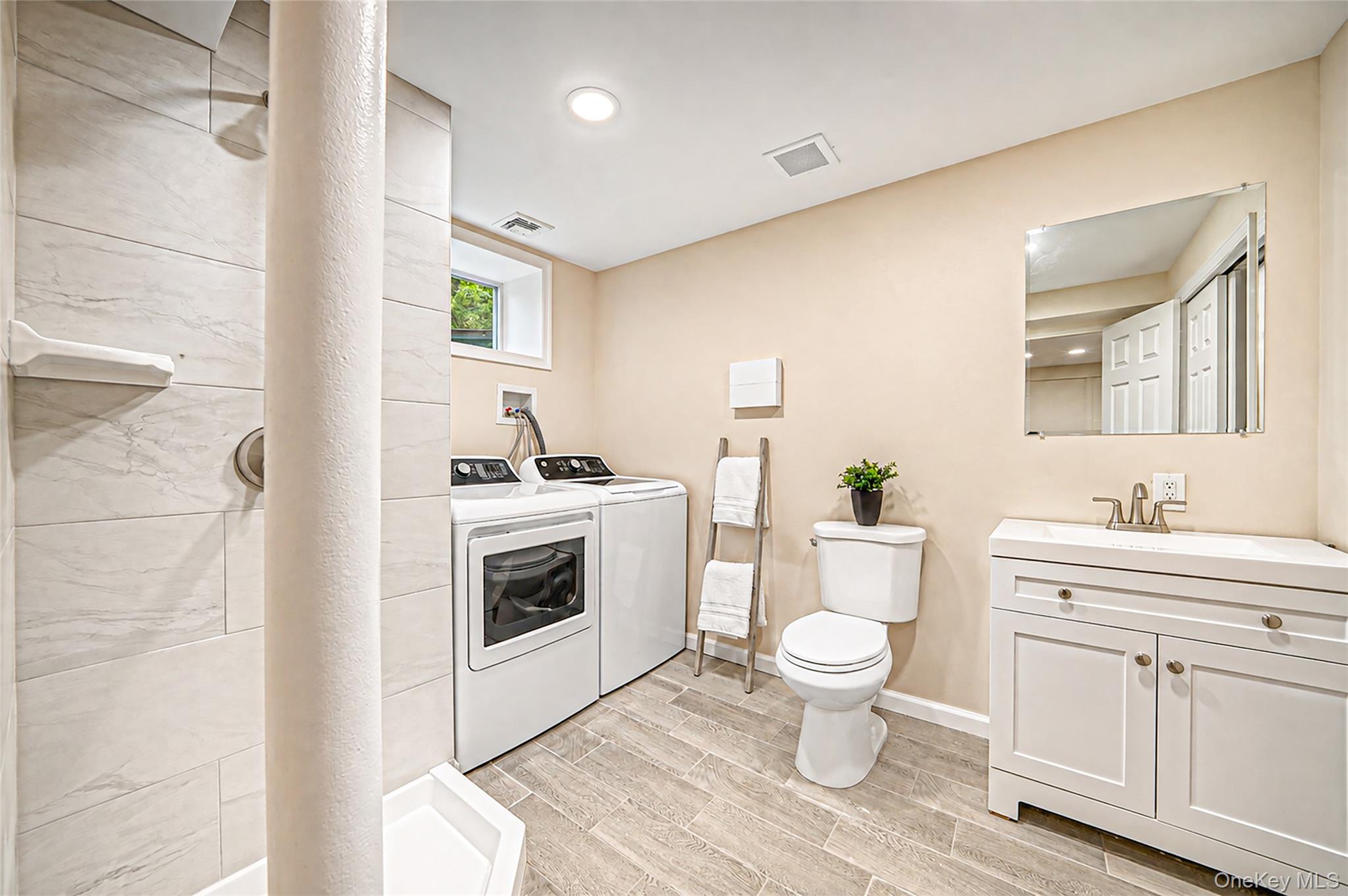 2 Storey Avenue Property Photo 18