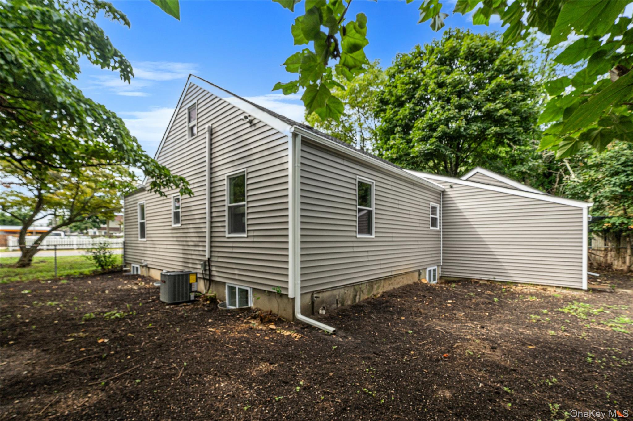 2 Storey Avenue Property Photo 23