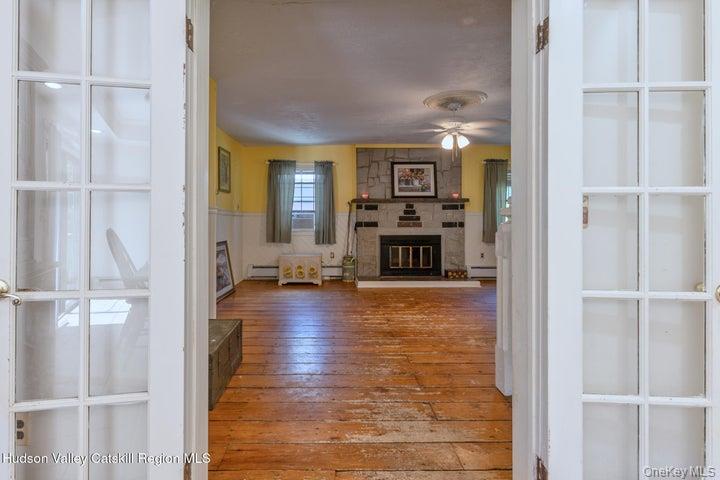 97 Leslie Road Property Photo 8