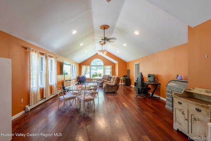 97 Leslie Road Property Photo 20