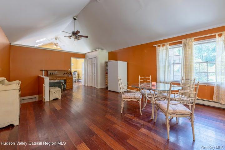 97 Leslie Road Property Photo 22