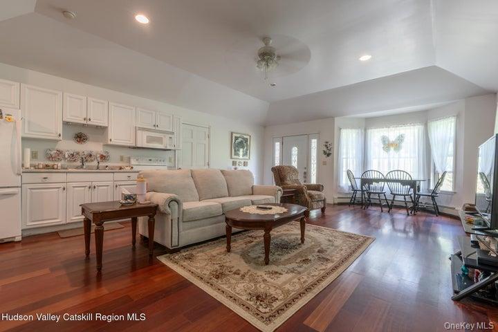 97 Leslie Road Property Photo 25