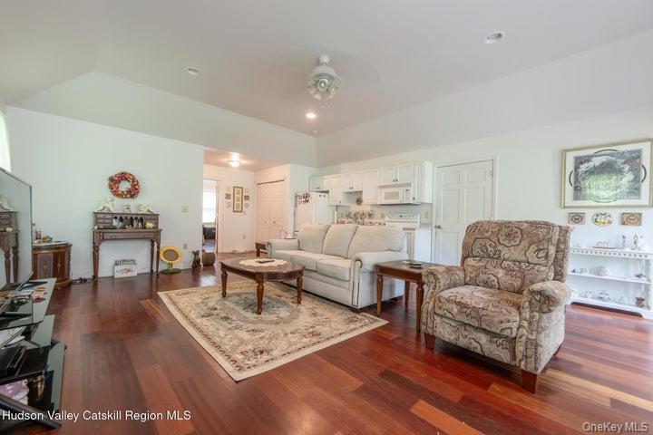 97 Leslie Road Property Photo 26