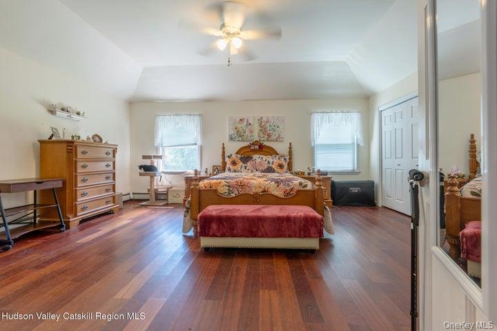 97 Leslie Road Property Photo 31