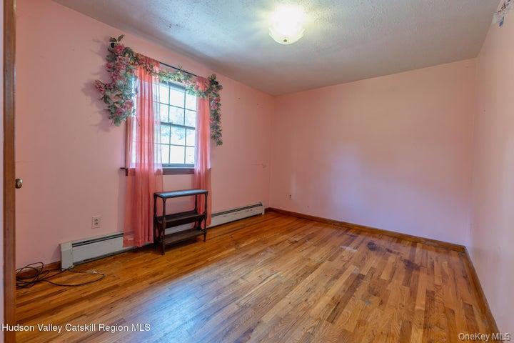 97 Leslie Road Property Photo 35