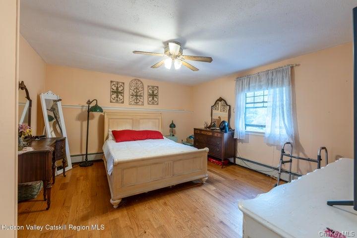 97 Leslie Road Property Photo 37
