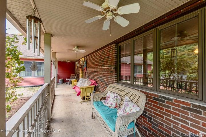 97 Leslie Road Property Photo 43