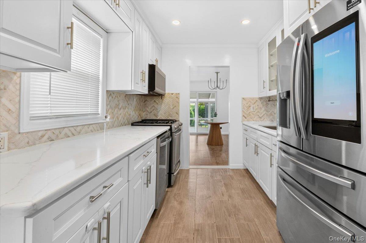 14 Ivy Place Property Photo 18