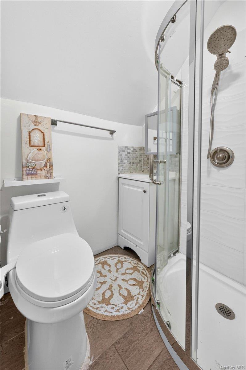 14 Ivy Place Property Photo 24