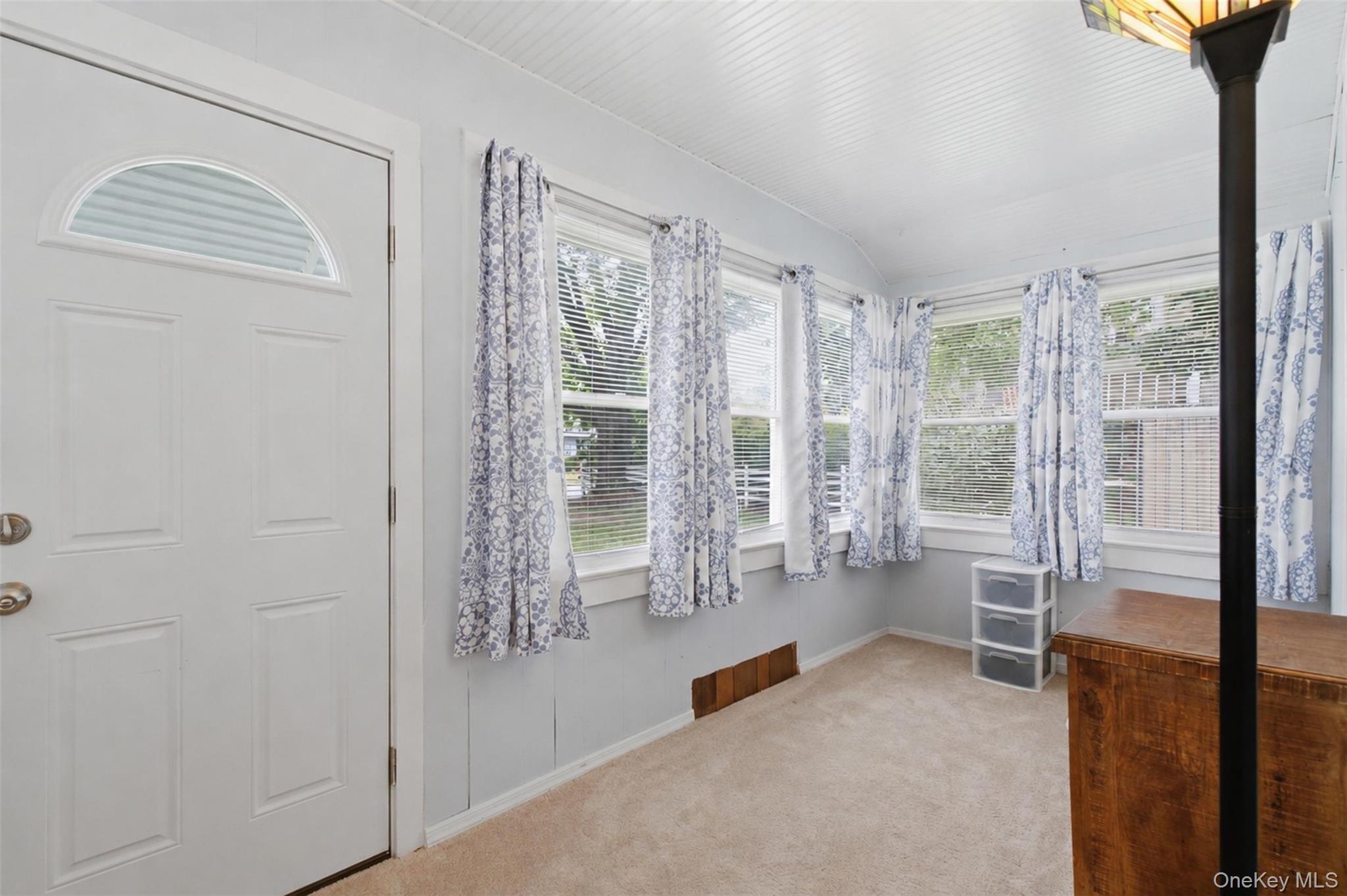24 Round Lake Avenue Property Photo 16